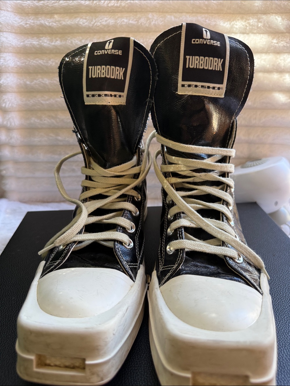 Rick Owens Converse Men’s sz 9.5 Black and White High-Top Sneakers - Like New